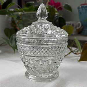 Elegant Vintage Anchor Hocking Wexford Sugar Bowl with lid